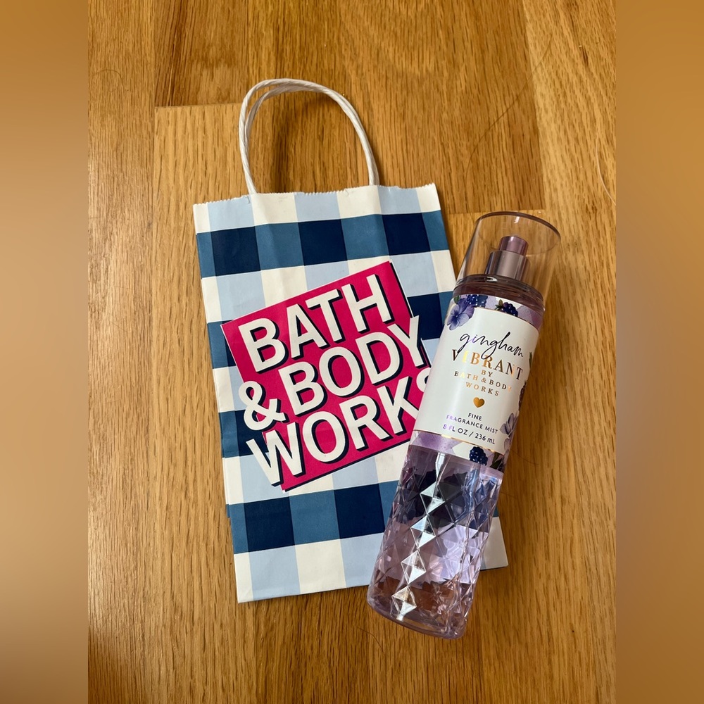 NWOT Bath and Body Works Gingham Vibrant Fragrance Mist